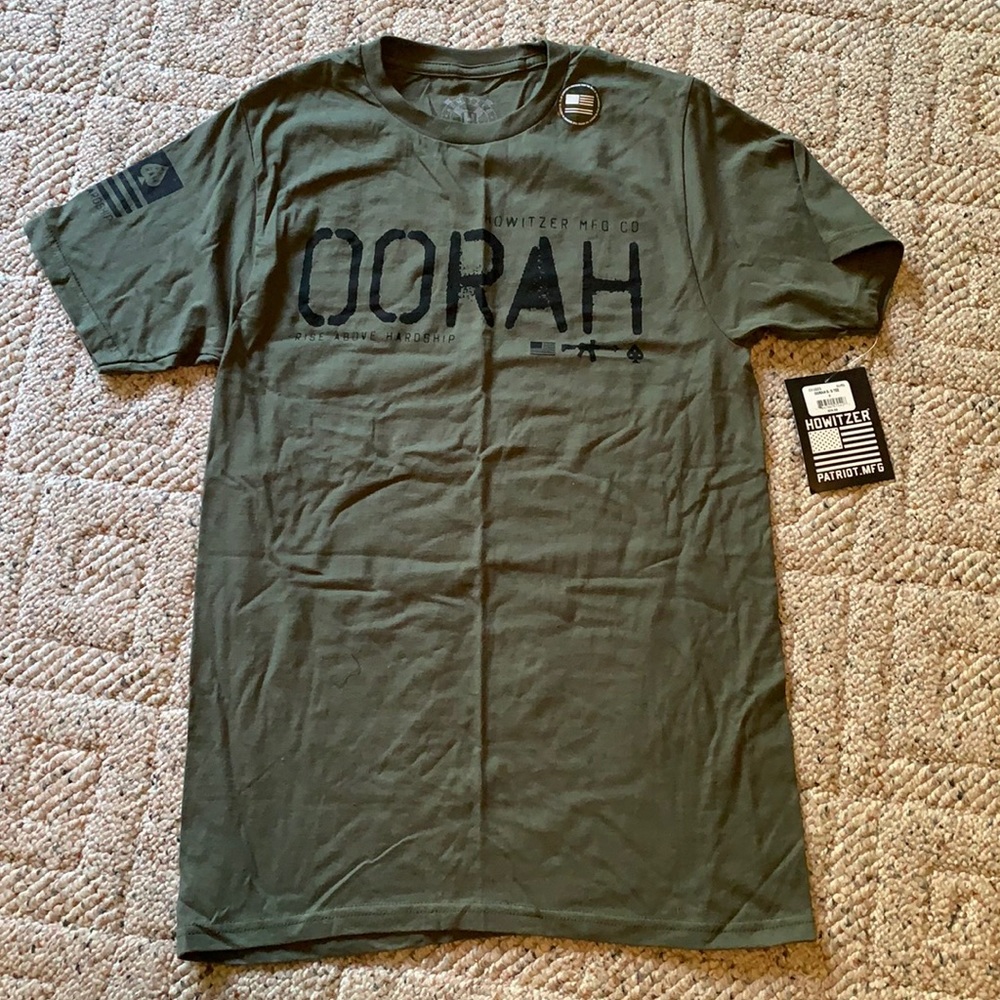 Howitzer T-shirt size Small